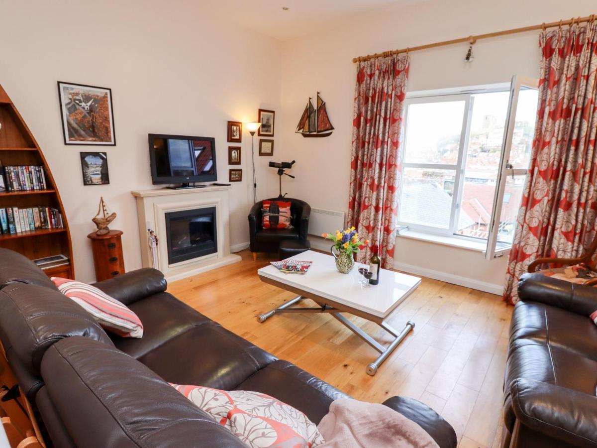 Tuksumduin Villa Whitby Bagian luar foto