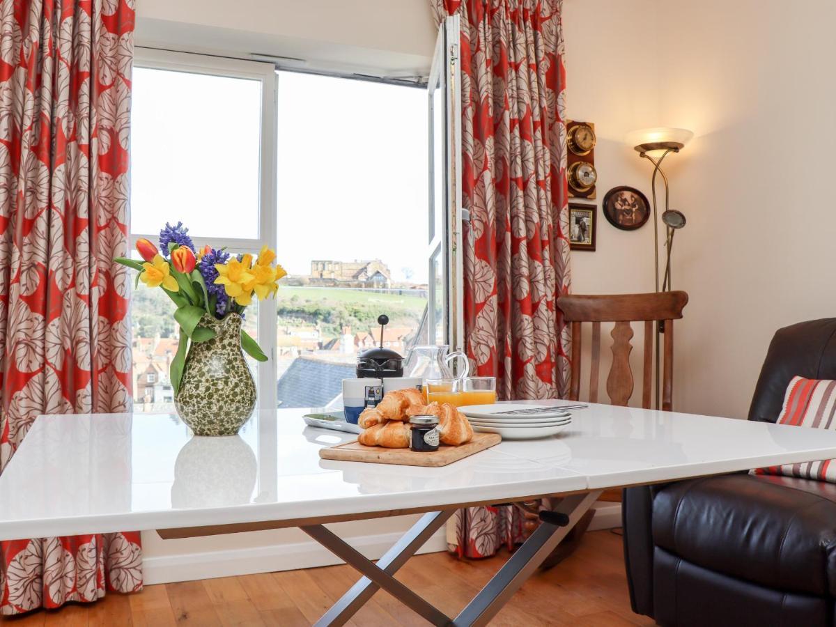 Tuksumduin Villa Whitby Bagian luar foto